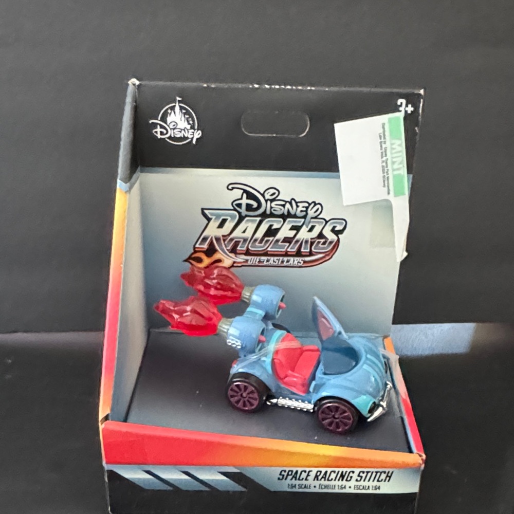 Disney Racers Die Cast Cars Space Racing Stitch NIP New 1:64 Scale